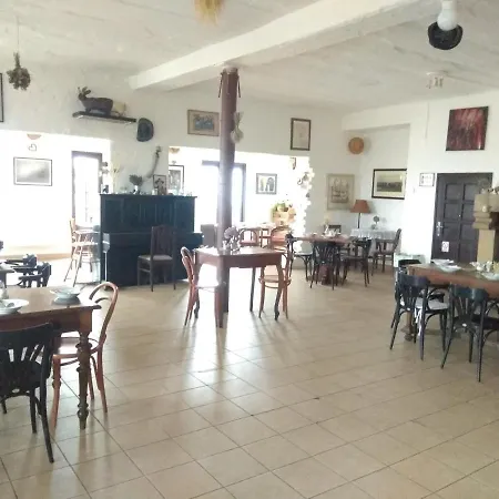 Hotel Statek *